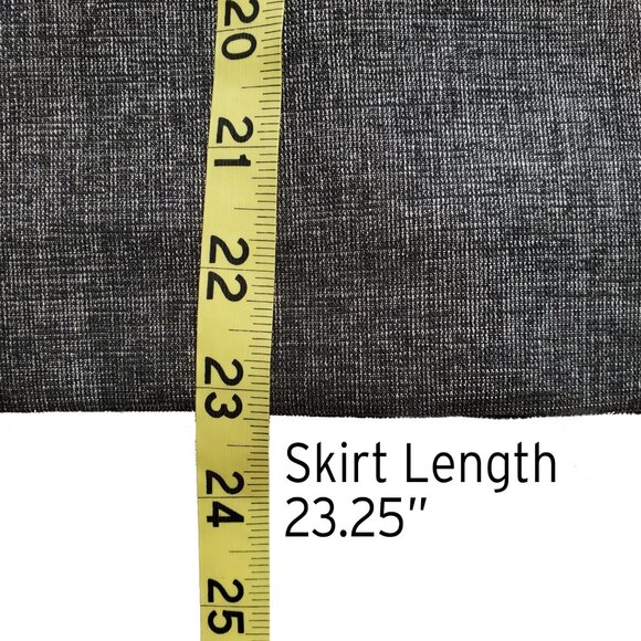 Le Suit Gray 3 Button Front Business Suit Skirt Set Size 4 - Picture 14 of 16